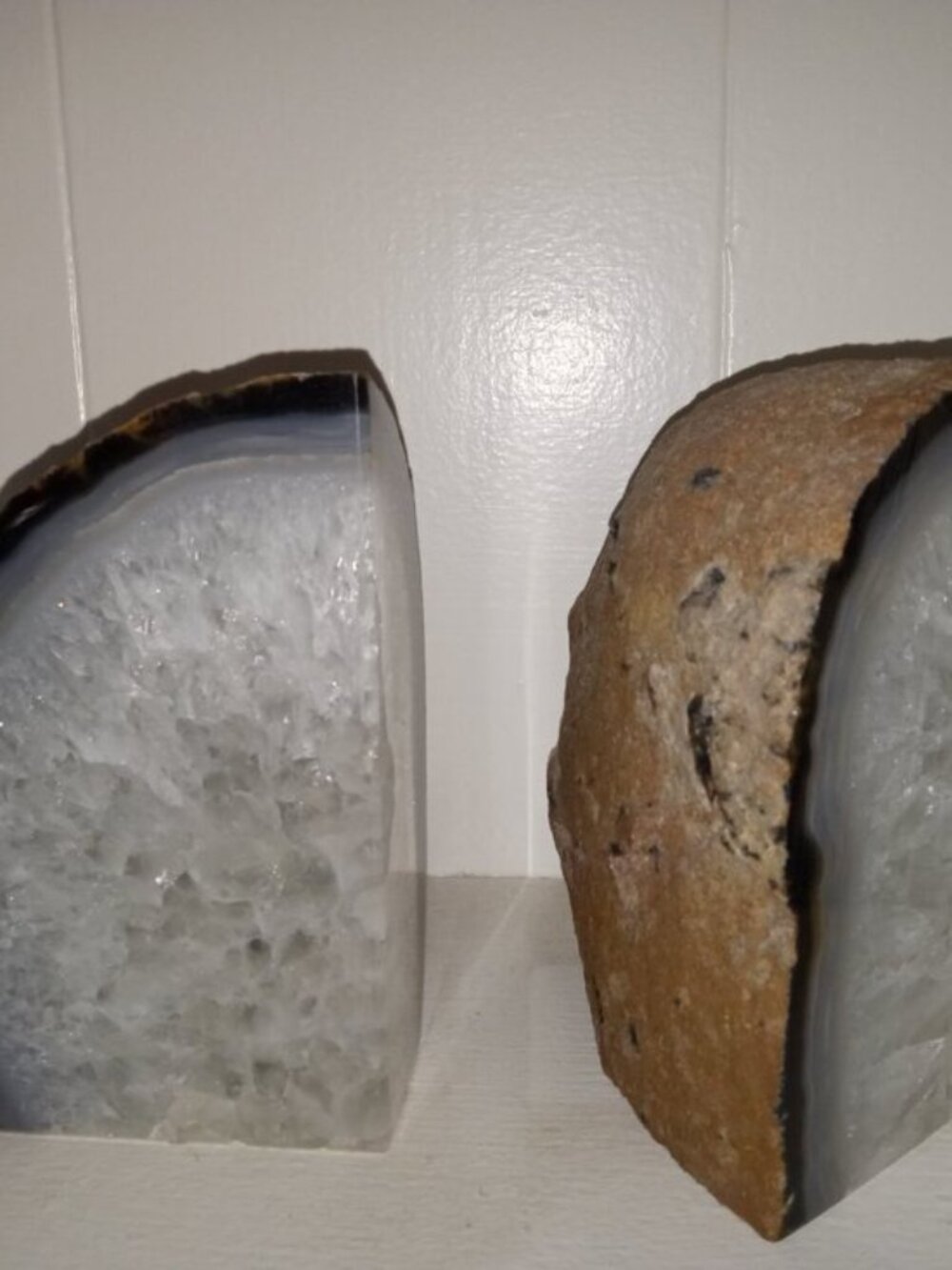 AGATE geode bookends ~ beautiful & keeps books upright
